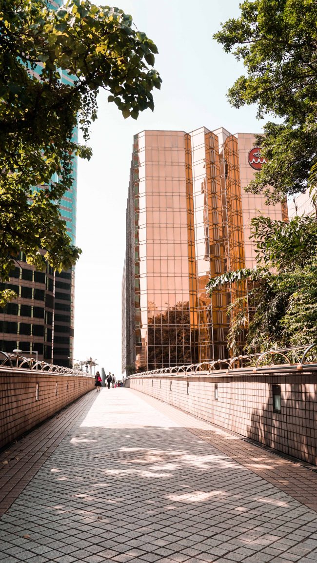 pol_tarres_adventures_honk_kong_verticals-01