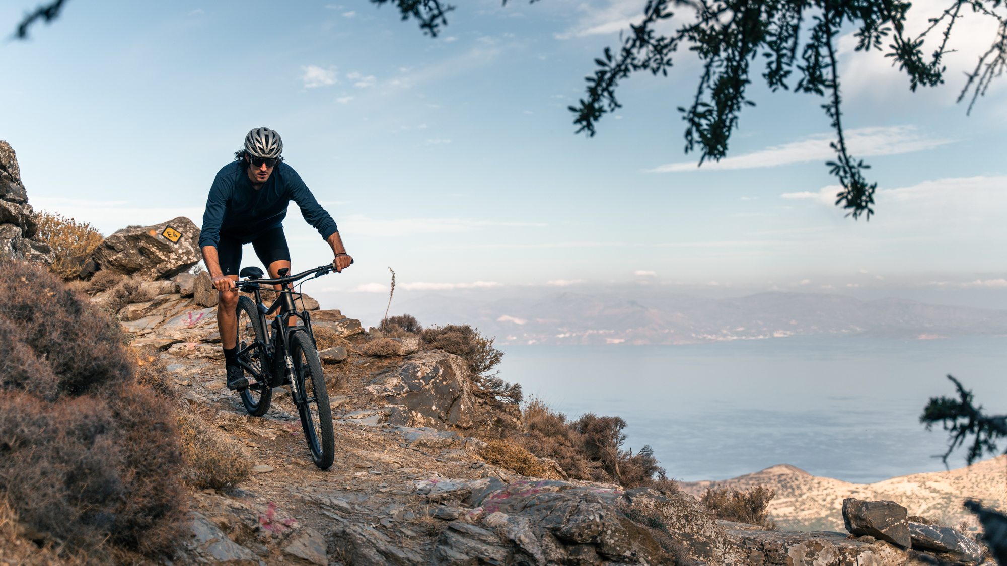 pol_tarres_adventures_greece_crete_ride2_11