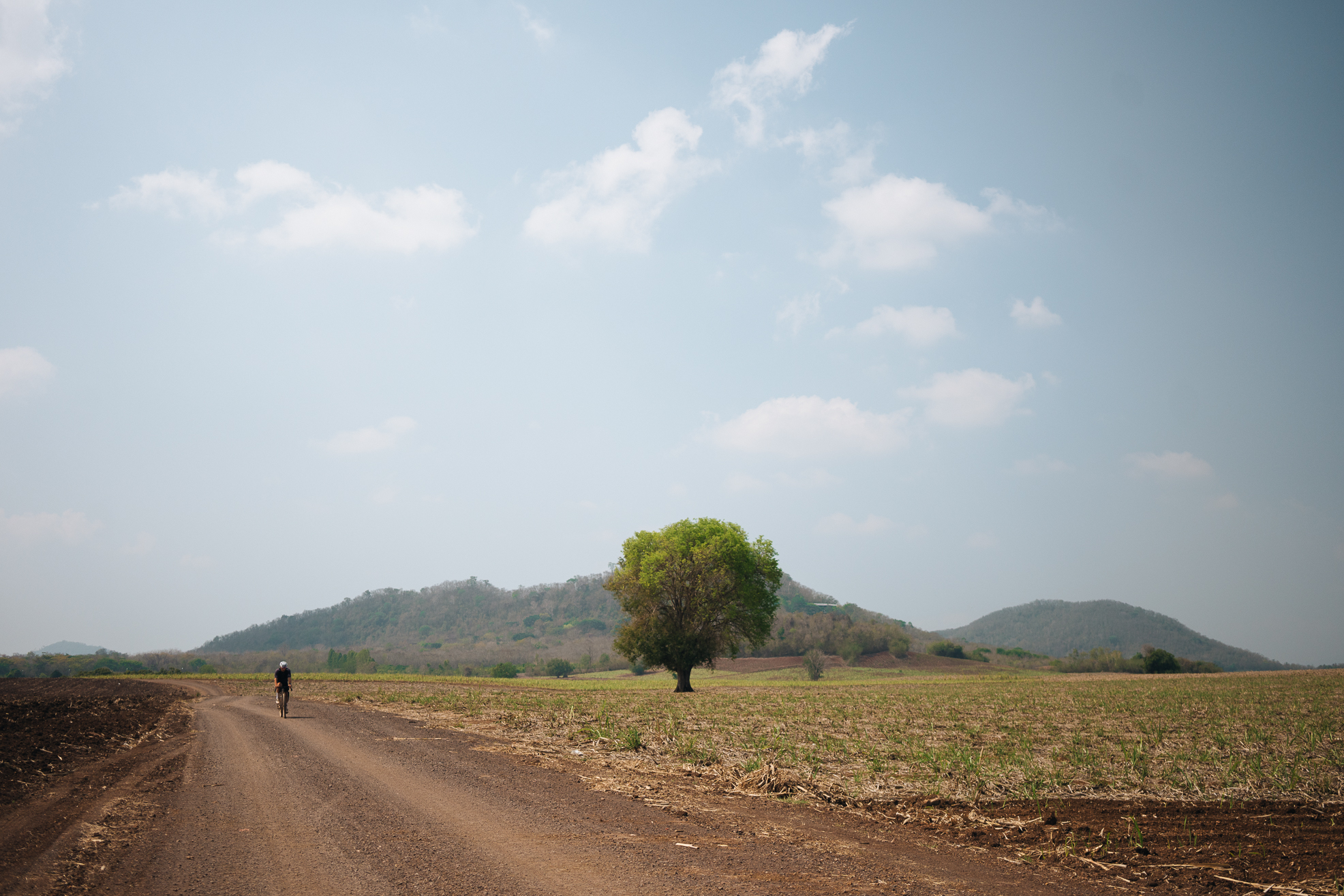 ApperSudio_pol_tarres_bikepacking_to_paradise_thailand_48
