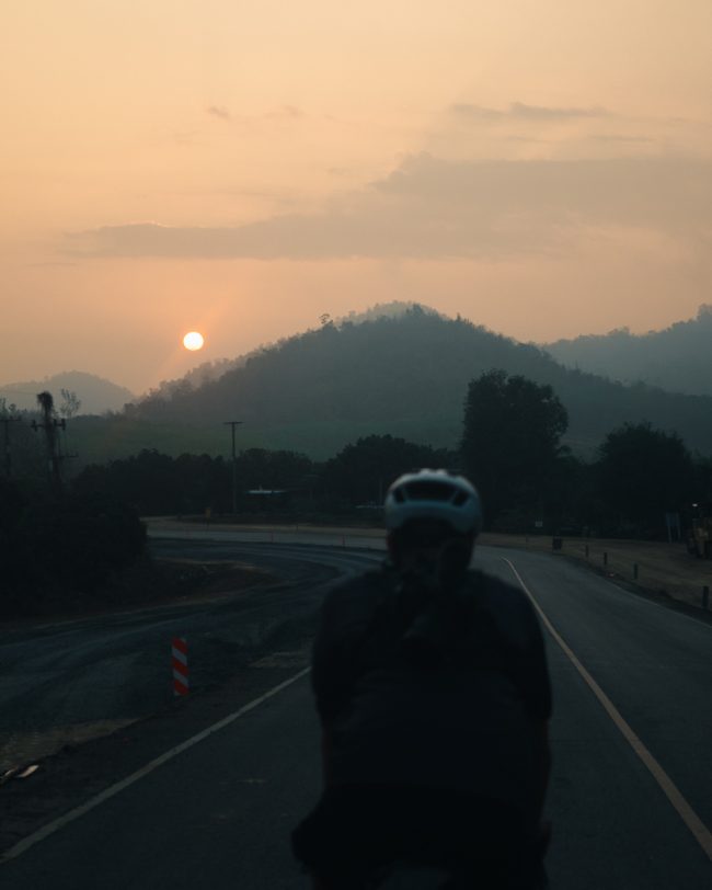 ApperSudio_pol_tarres_bikepacking_to_paradise_thailand_49